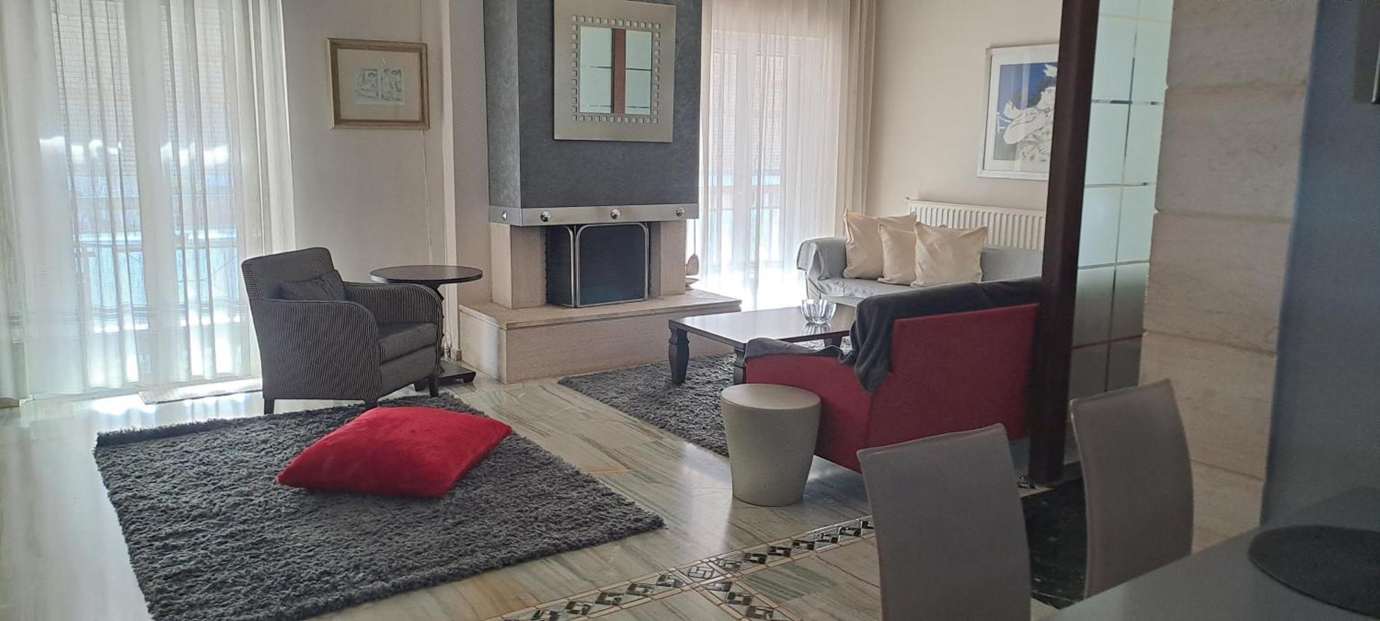 Elegante Apartamento Centrale ตริกาลา ภายนอก รูปภาพ
